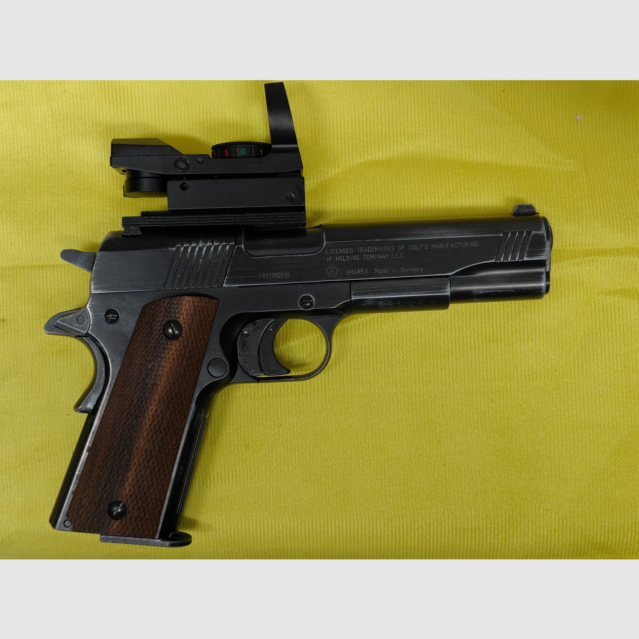 CO2 Colt Government 1911 A1 cal. 4,5mm / .177 Umarex, immagine 1 di 6