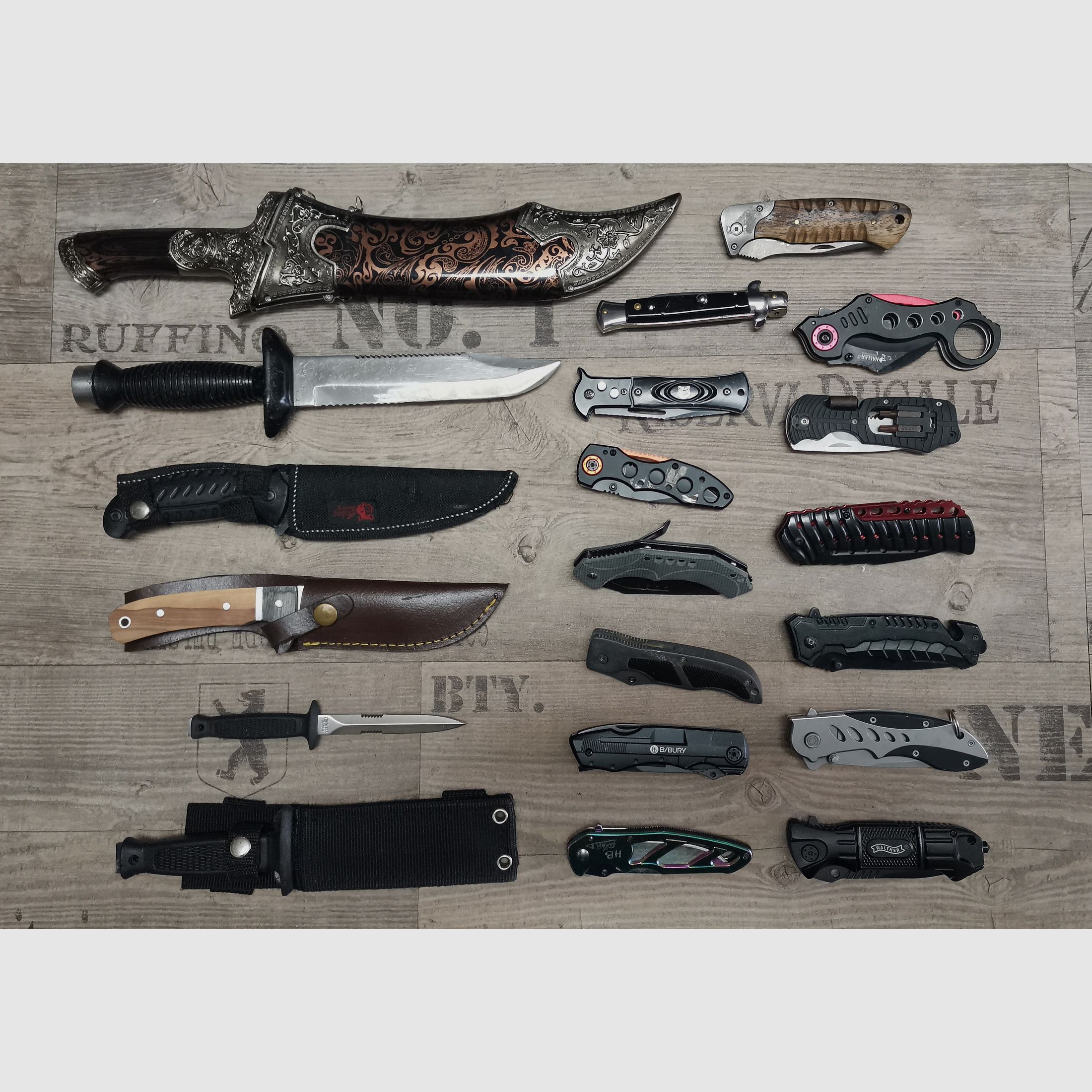 Messer Konvolut Böker Haller Walther Herbertz etc. Karambit Einhandmesser Dolch Springmesser