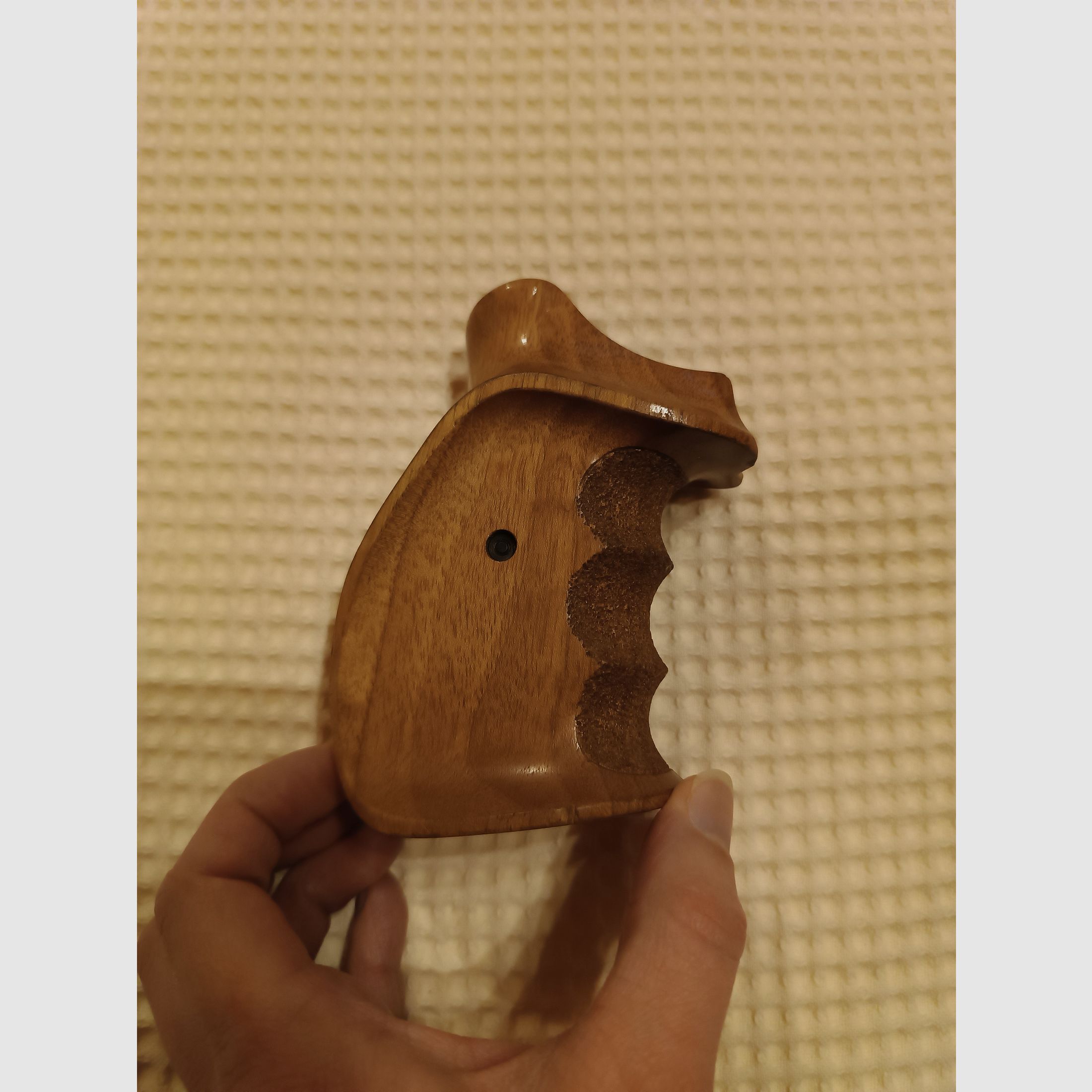 Linkshändergriff Holz Revolver Smith&Wesson 686 round butt