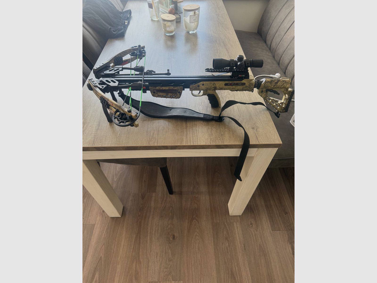 Compound crossbow