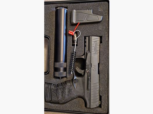 PPQ Schreckschuss Pistole mit Schalldämpfer