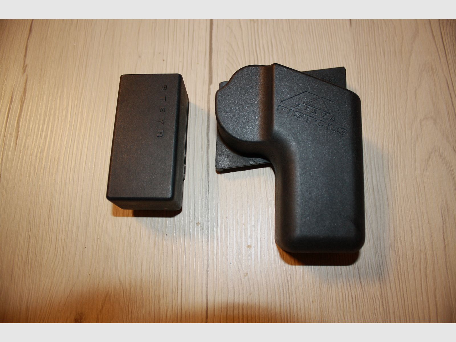 Steyr S9 Pistolet 9x19 z akcesoriami