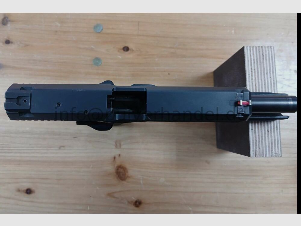 Heckler & Koch USP Expert 9mm Luger