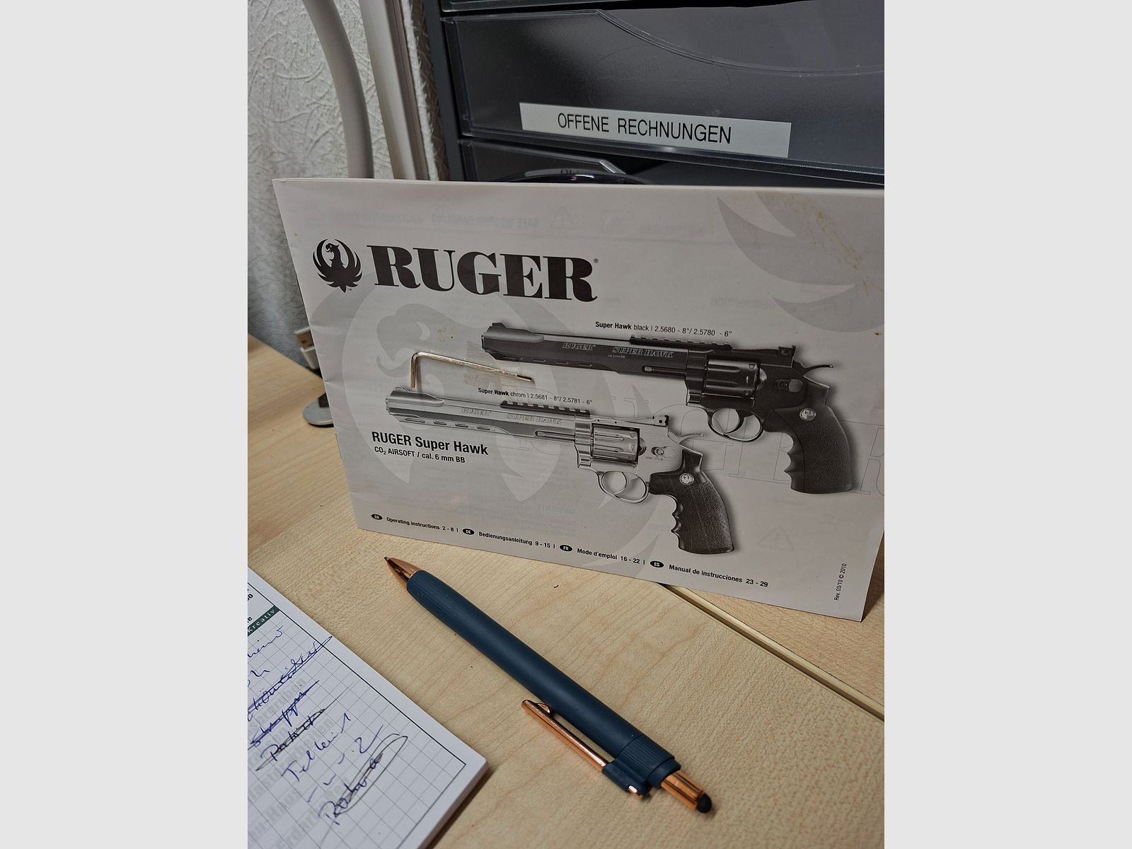 Rewolwer Ruger Super Hawk