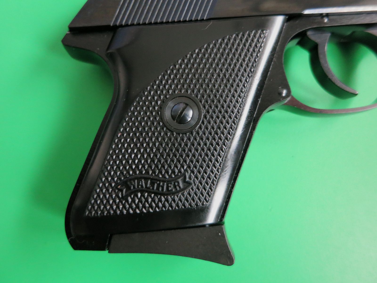 Walther/Ulm, Modell TPH, Kal. 6,35 mm Browning, Taschenpistole, wie neu     #77