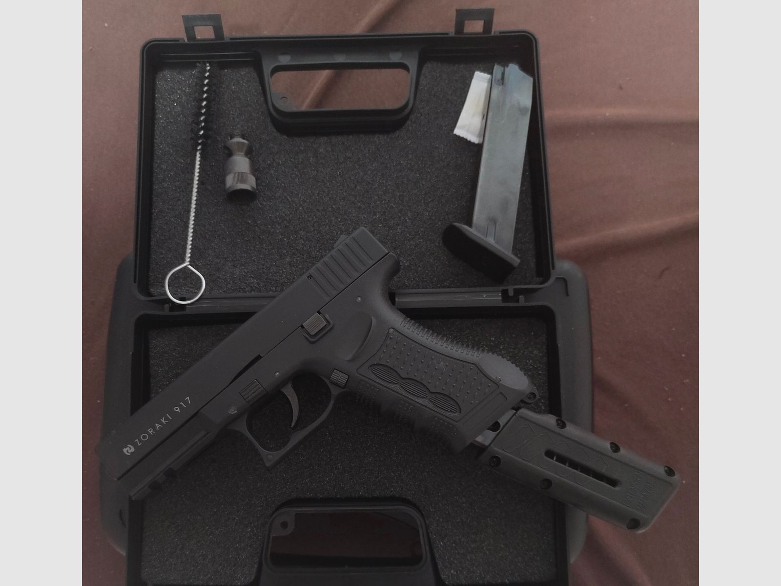 Zoraki 917 avec un chargeur de 30 coups