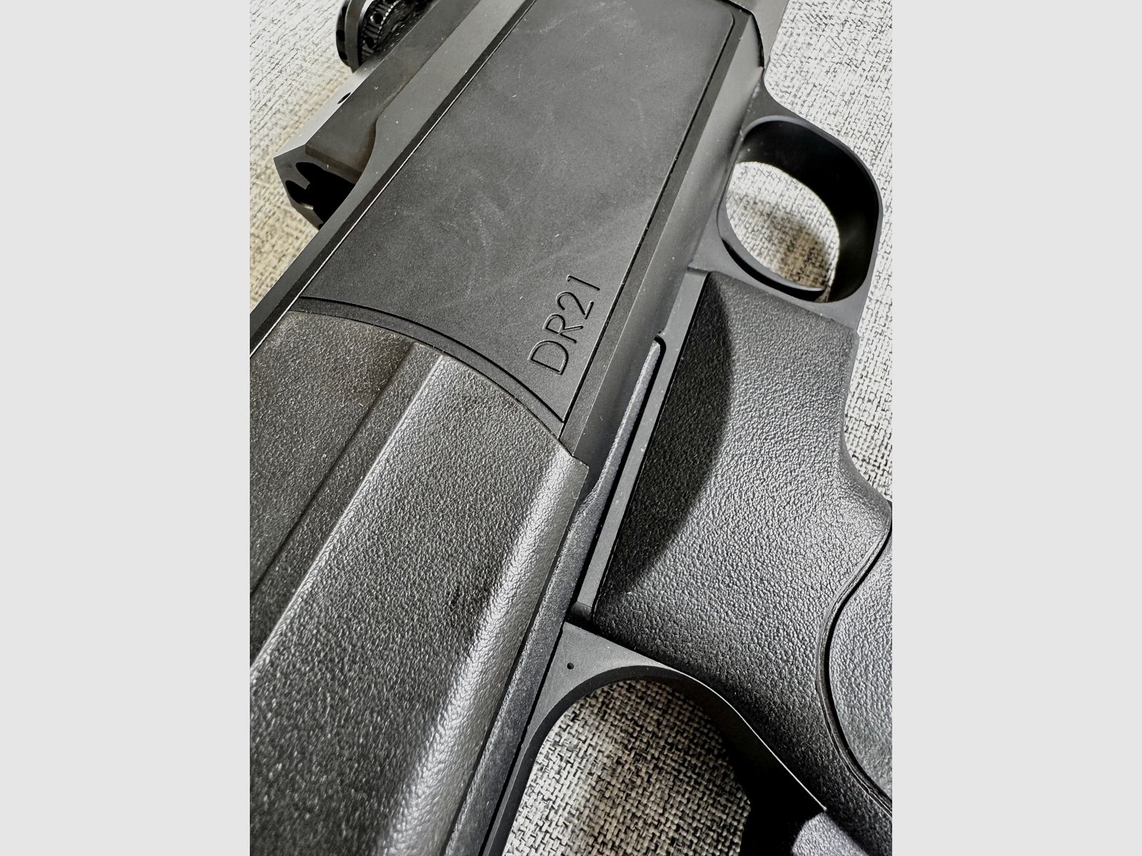 Dentler DR21 Premium .308 Win – jak nowy, bardzo małe obciążenie strzałowe, z szyną Dentler vario