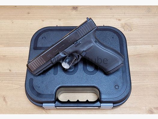 Glock	 21 Gen5 FS MOS