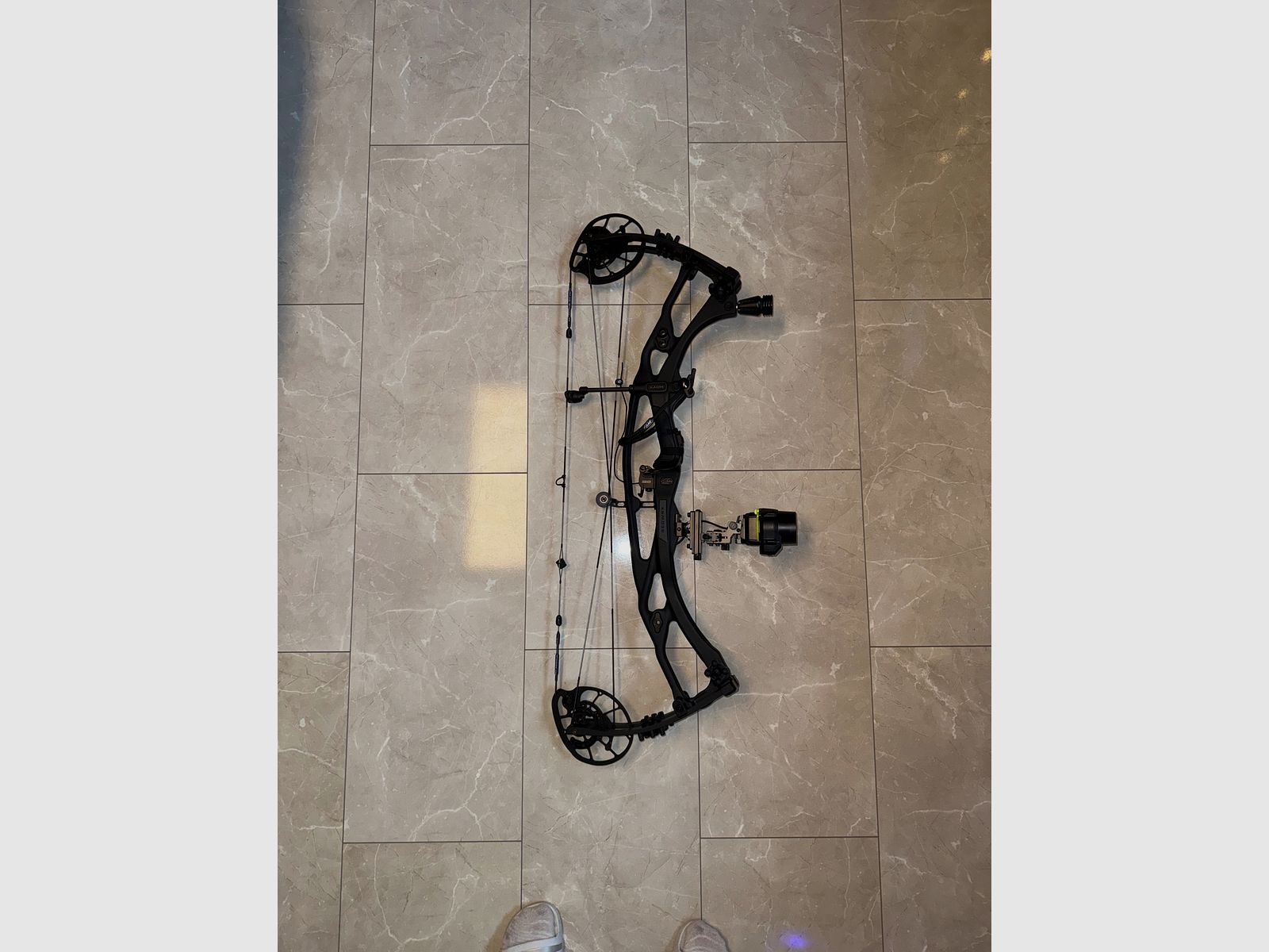 Hoyt Carbon RX-7 Ultra mit Garmin Xero A1i Pro – Top Zustand