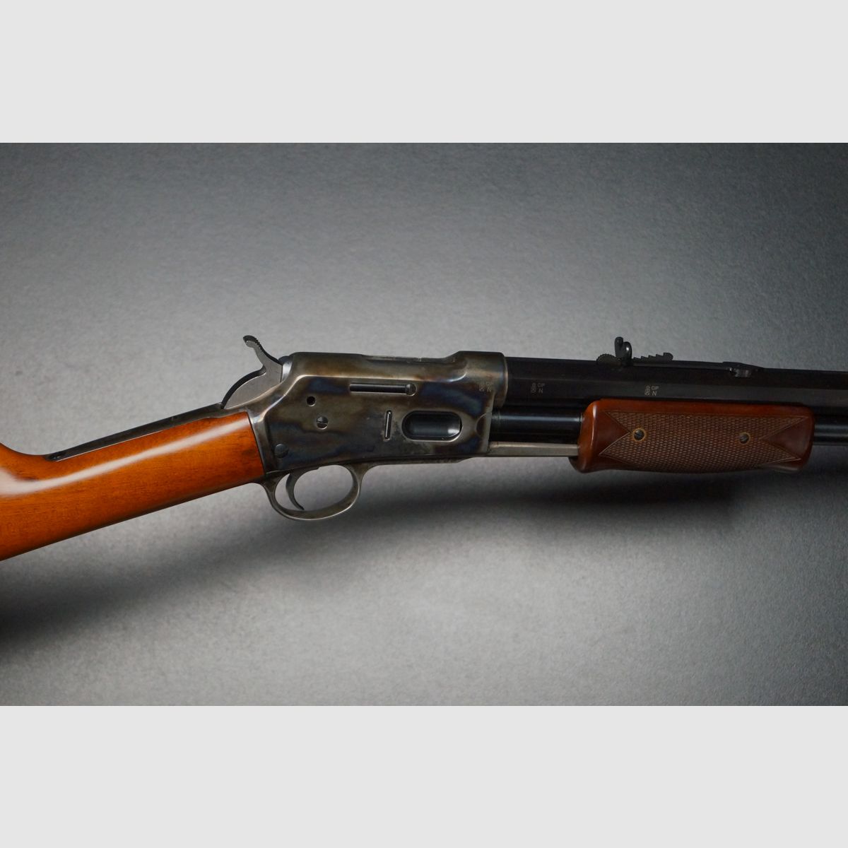 Uberti 1884 Pump Action Rifle 44-40, Bild 4 von 6