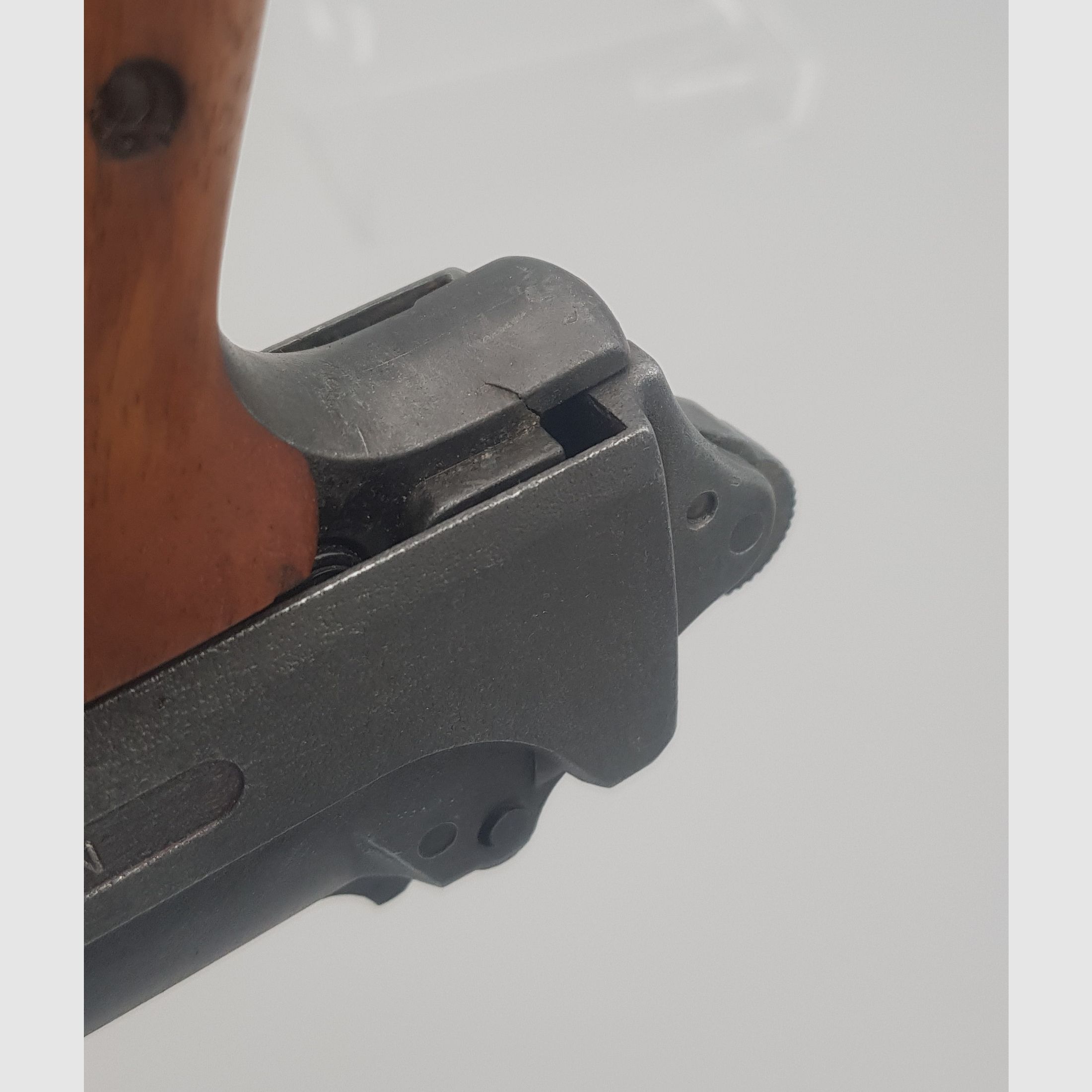 Sammler aufgepasst hier gleich 2 Sammelstücke alter FB Record Jumbo Mauser Hamlet Eichenlaub Luftpistole  im Kaliber 4,5mm Diabolo Druckluft 