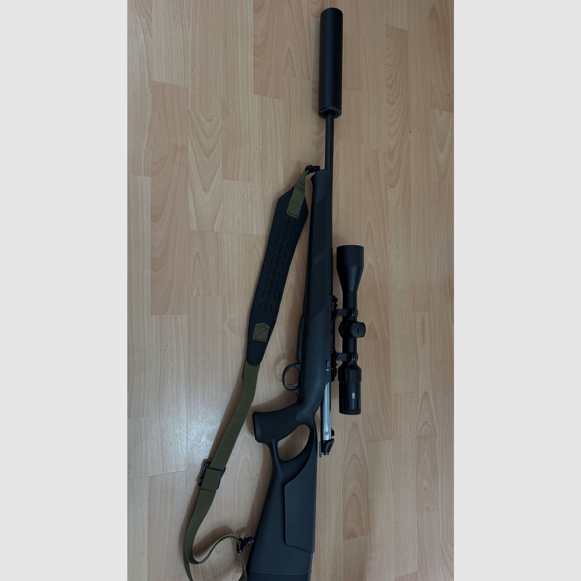 Young hunter complete package Mecury Rover G2 Thumbhole .308