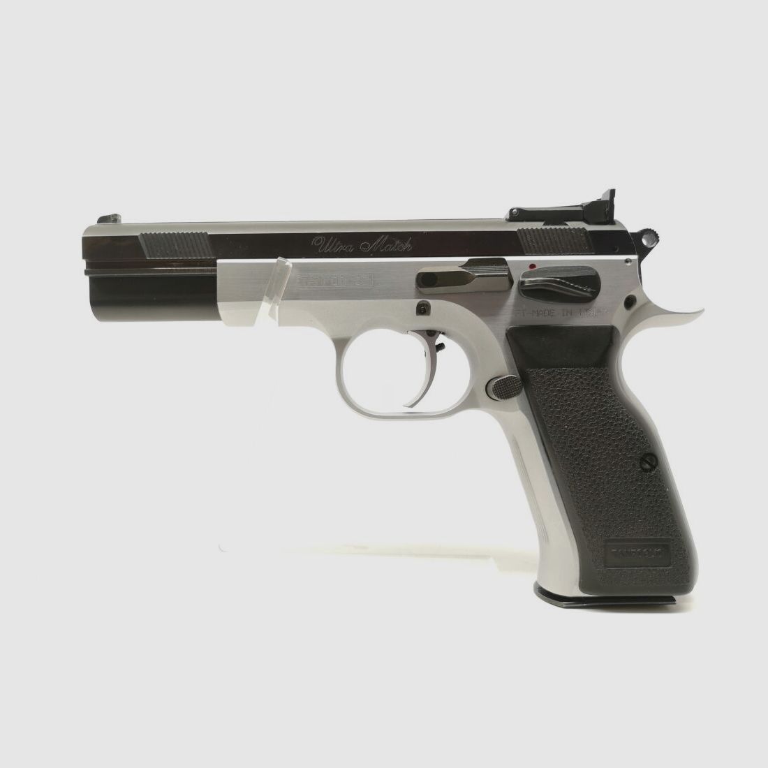 Tanfoglio Ultr. Match z dodatkową lufą i systemem wymiennym