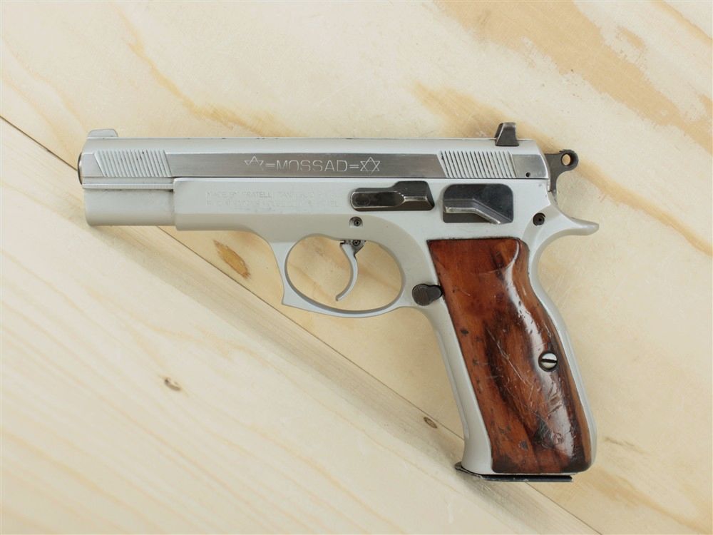 TANFOGLIO Mod. Mossad pistola semiautomática cal. 9×19 con cargador de 15 cartuchos, imagen 1 de 3