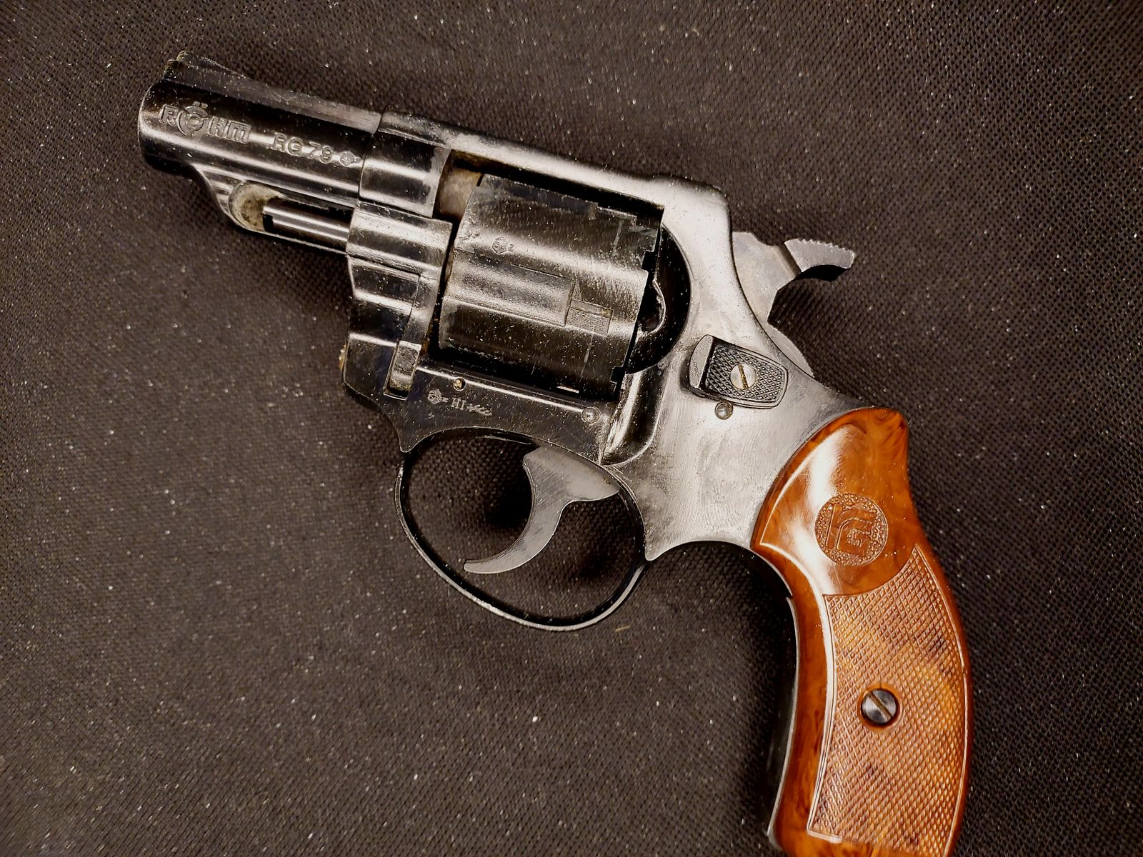 Röhm RG79 Schreckschuss Revolver brüniert (PTB 341) Rg 79 OVP