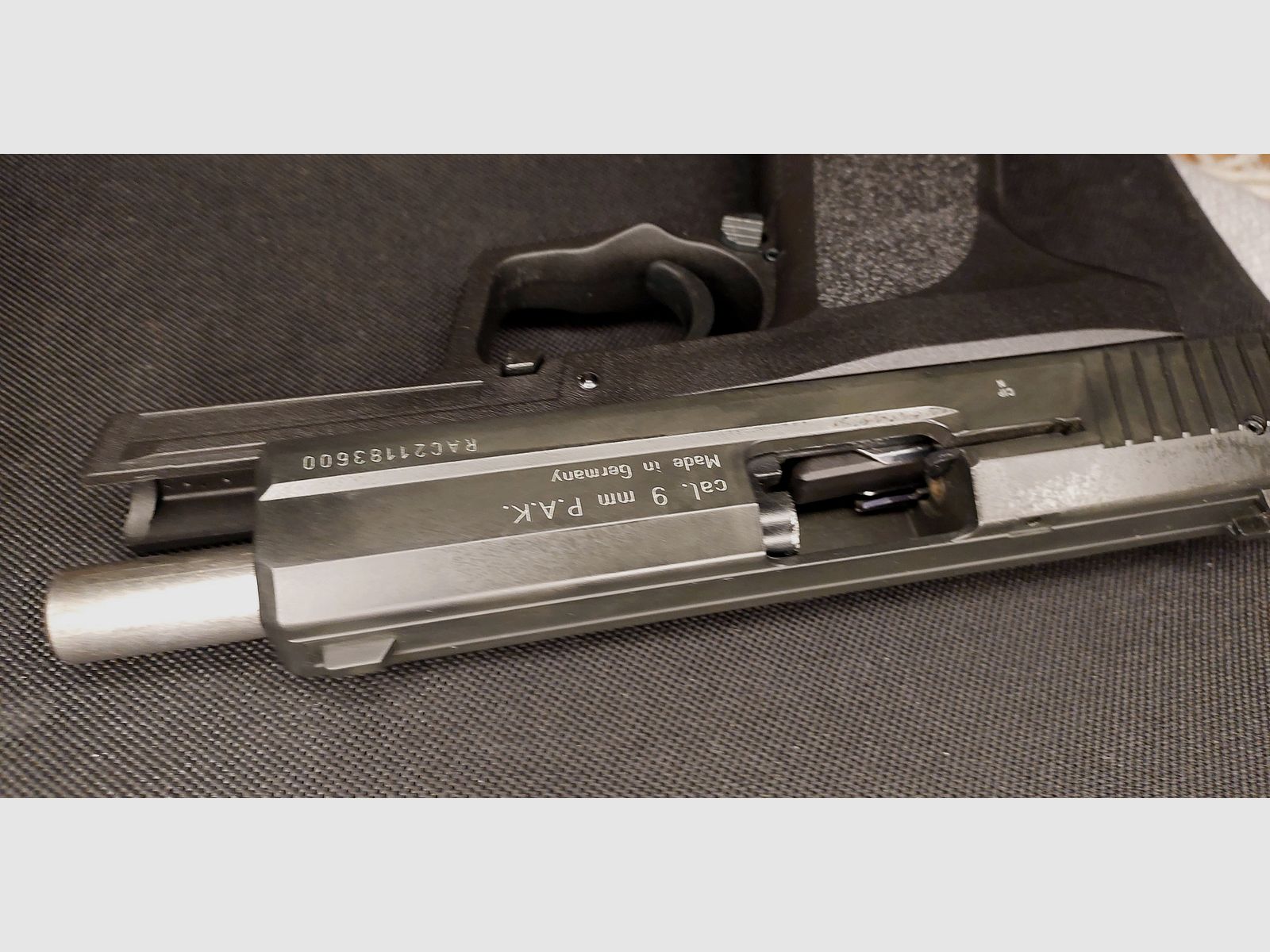 Röhm RG 96 Schreckschuss Pistole brüniert (PTB 699) neuwertig!