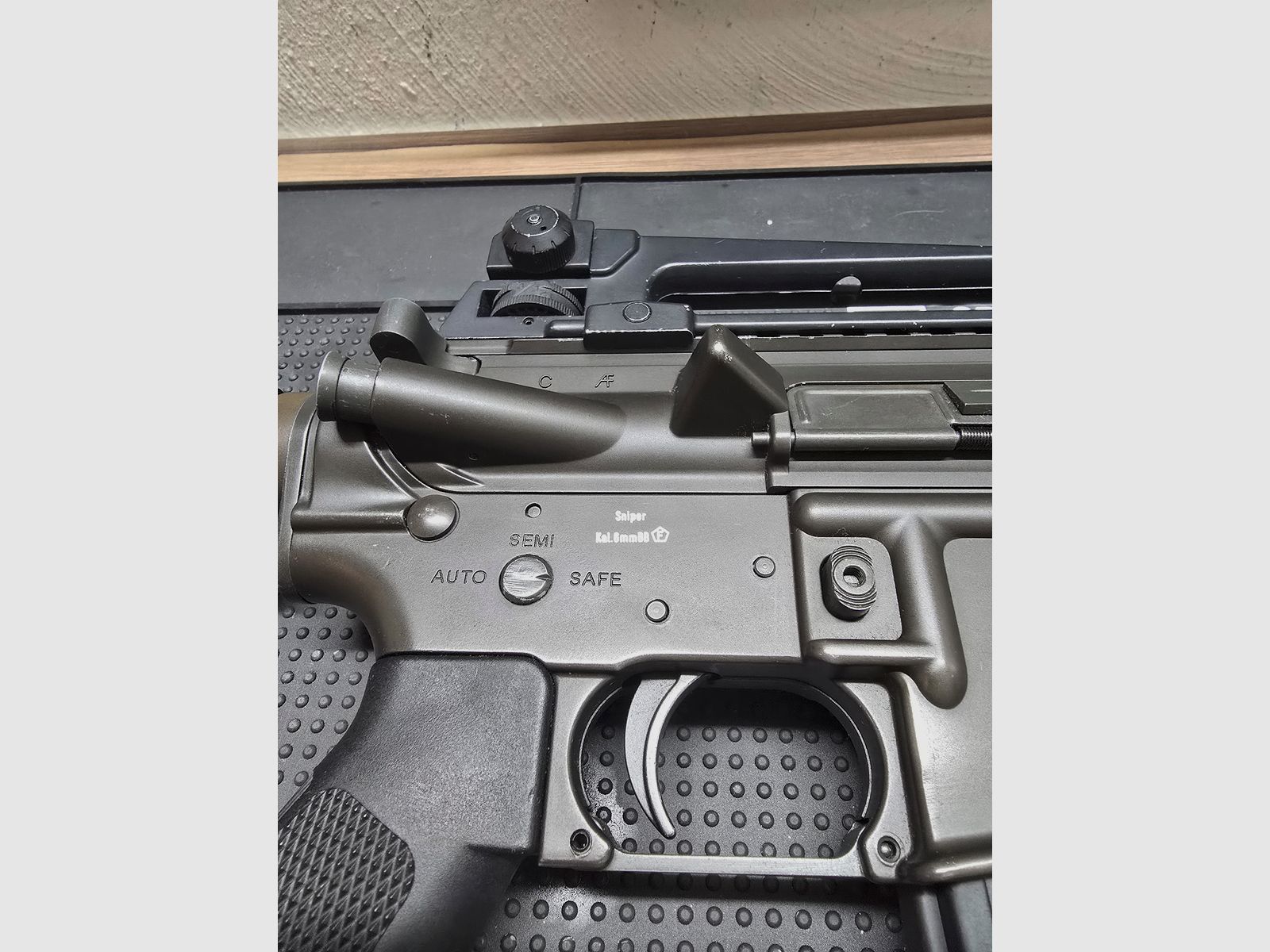 King Arms M4 GBB + 3 Magazine