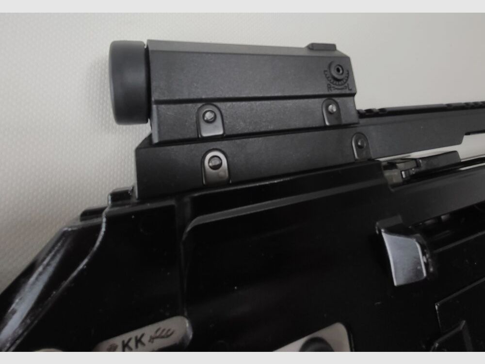 Heckler & Koch	 SL8