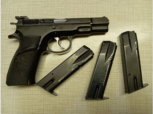 Pistole CZ 75