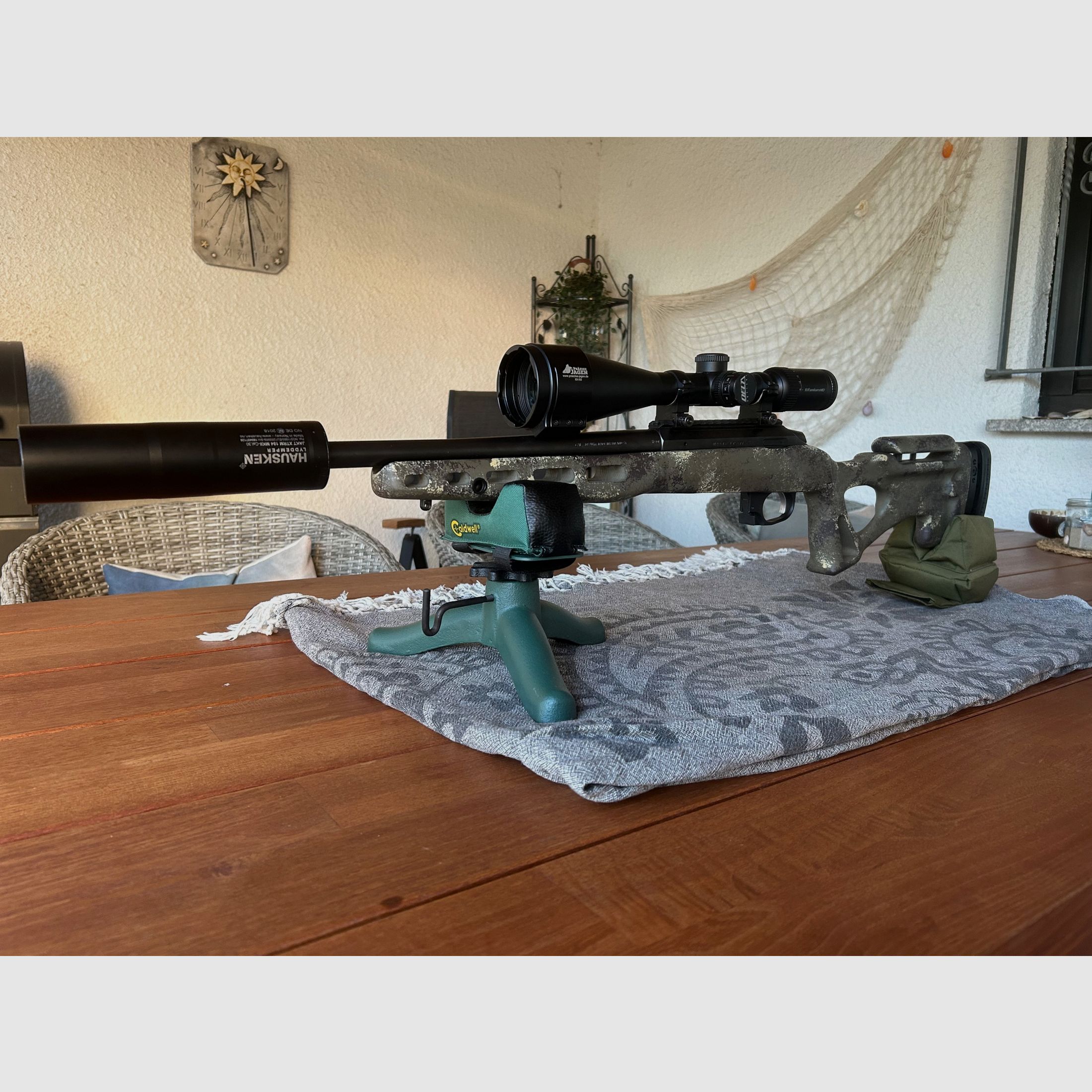 Tikka T3CTR con calcio German Gun Stock Raptor 42cm, immagine 3 di 8