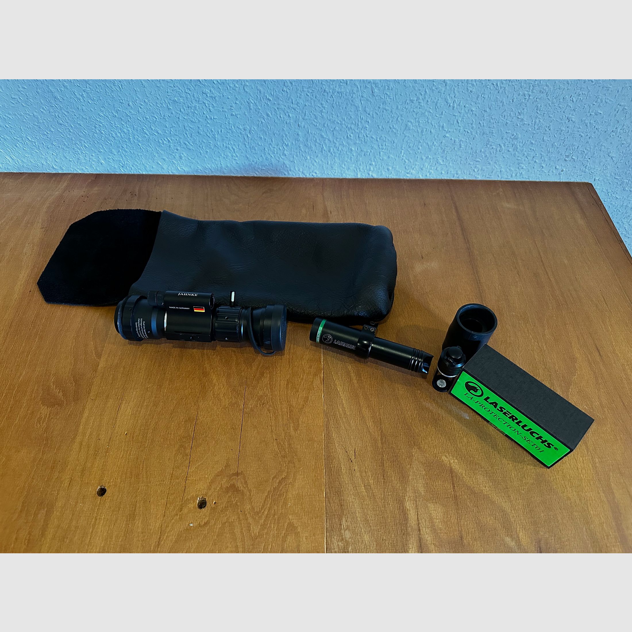 Jahnke Nachtsichtbeobachtungsgerät Mod. DJ8 NSV 1x48 mit Laserluchs pro 2