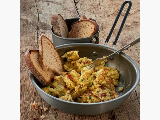 Scrambled eggs with onion Trek’N Eat