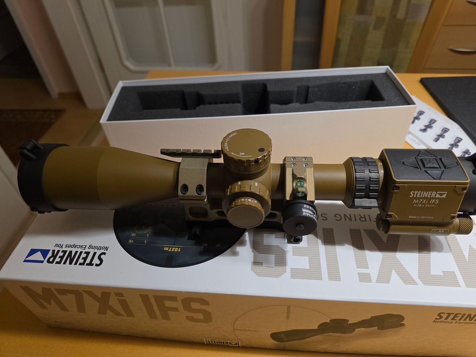 Steiner M7Xi IFS 4-28x56 | TReMoR3 | Coyote Braun | NEU & unbenutzt | inkl. original Blockmontage von ERATAC/Recknagel für z.B. Heckler & Koch