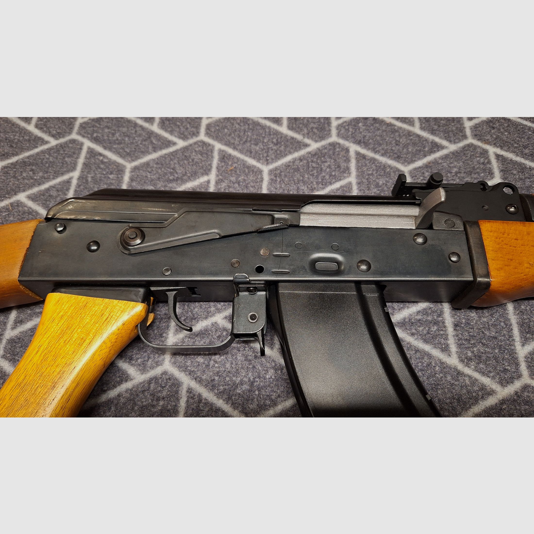 Kalashnikov AK47 CO2 rifle 4.5mm BB full metal