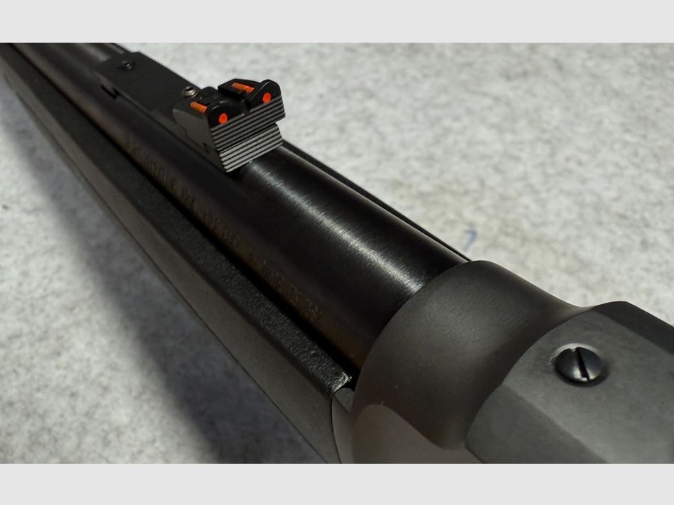 UHR HENRY Gewehren X Model in het kaliber .30-30 Winchester * Zwarte Editie *