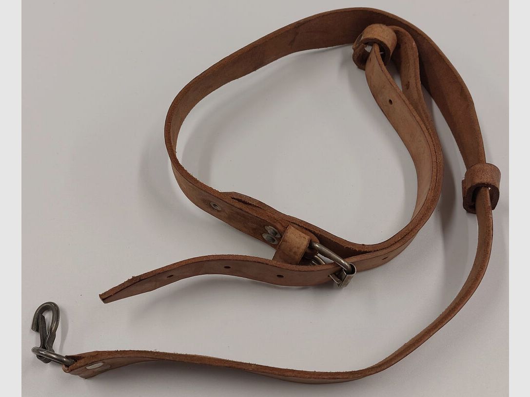 Fémáru Fegyver és Gépgyár (FEG) Original Hungary FEG AK47 Leather Straps (FEG-AK47-STRAPS), image 1 of 4