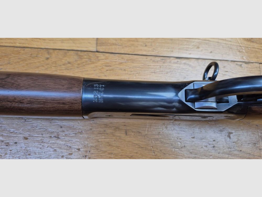 Prachtig en zeldzaam onderhevelgeweer Browning Model 1886 – De beste van alle moderne producties van de 1886 "Winchester" – Kal. 45-70Gvt – Zeldzame eeuwproductie in Grade I geweren door Miroku – Originele doos en handleiding – Slechts 7.000 exemplaren – Uitzonderlijk wapen – Absoluut als nieuw! – TBE+++, afbeelding 24 van 41