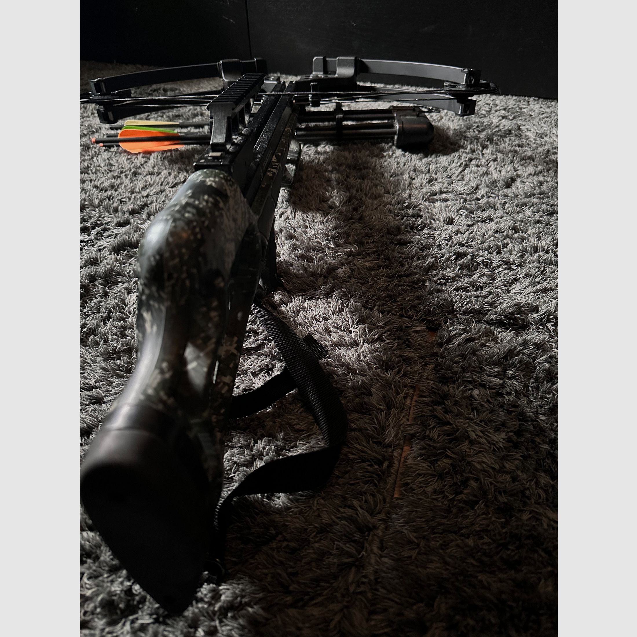 Stryker Strykezone 380 the walking dead armbrust