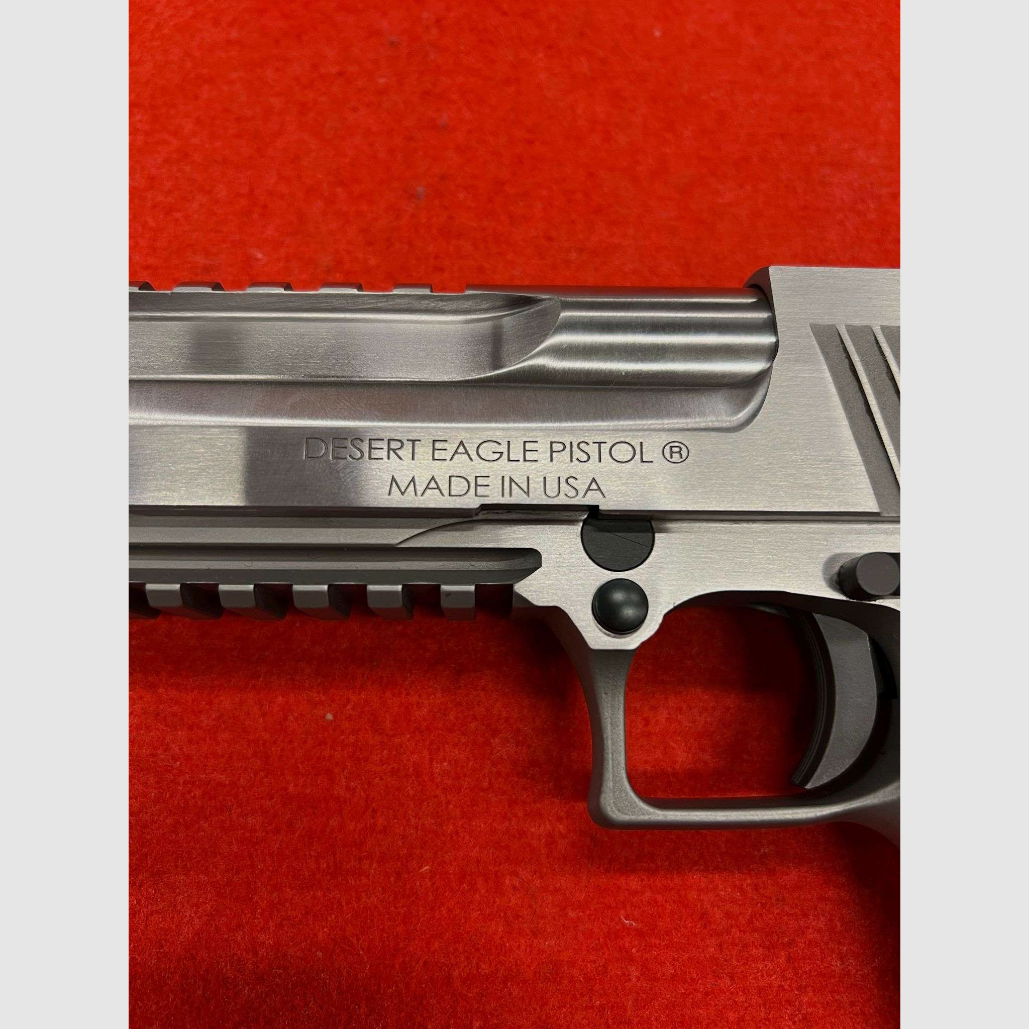 Magnum Research Desert Eagle 6″ Kaliber 50 A.E., Bild 5 von 6