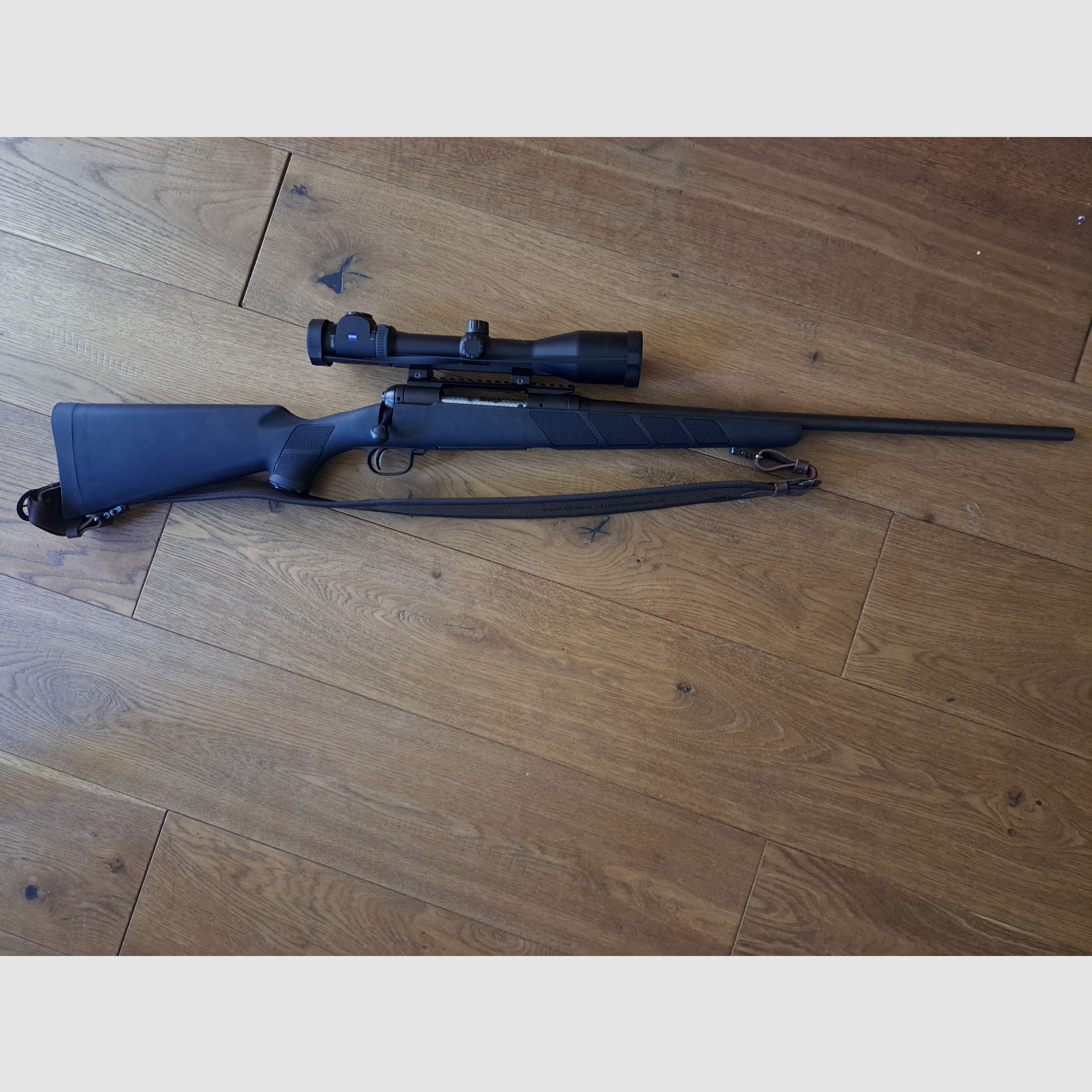 Savage Trophy Hunter .30-06 mit Zeiss Conquest DL 3-12x50 M – Komplettset in Top-Zustand ideal auch für Einsteiger