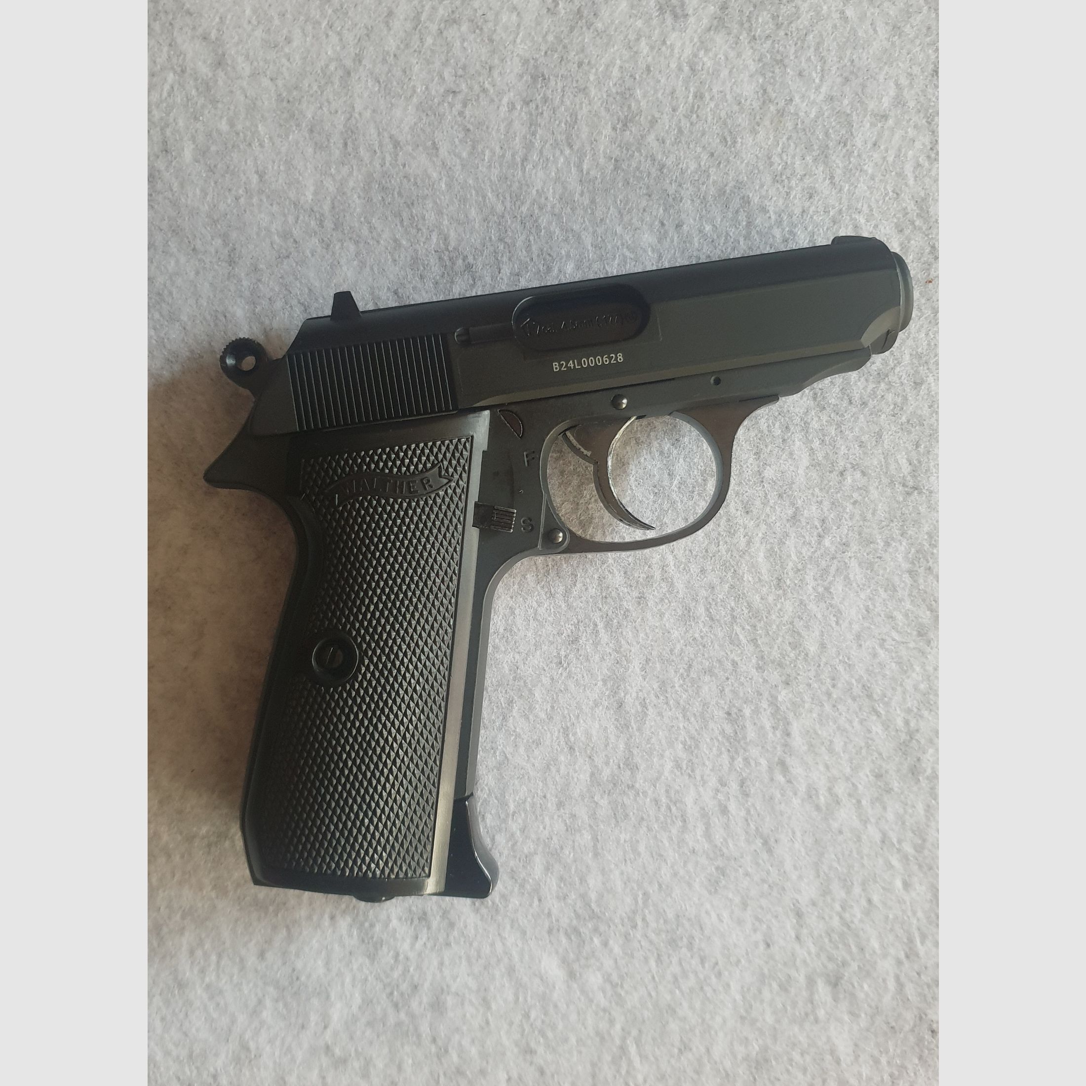 Walther PPK/S CO2-pistool met blowback 4,5 mm BB