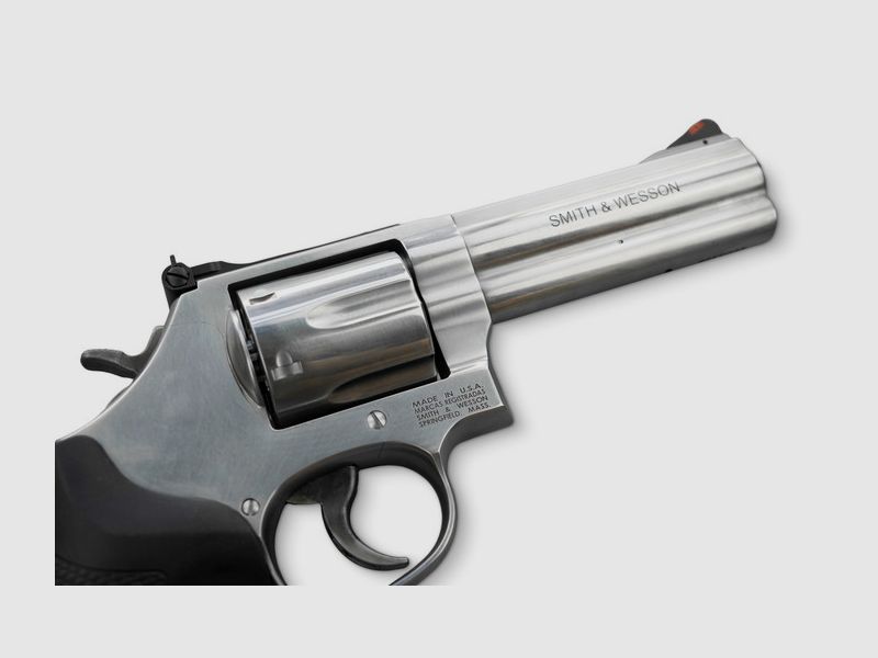 S&W Revolver Mod. 686, 4 1/4" WO