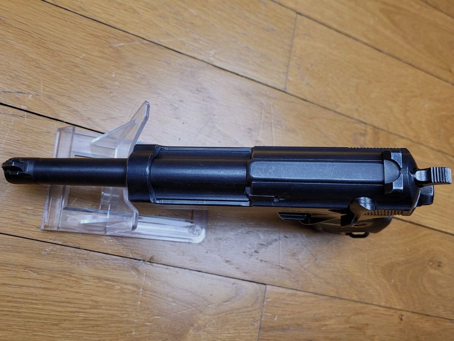 Wunderschöne Walther P38 Pistole – Walther Fertigung 1943 – Original Brünierung – Mononummer – 2 Magazine – Ausgezeichneter Zustand, Bild 14 von 14