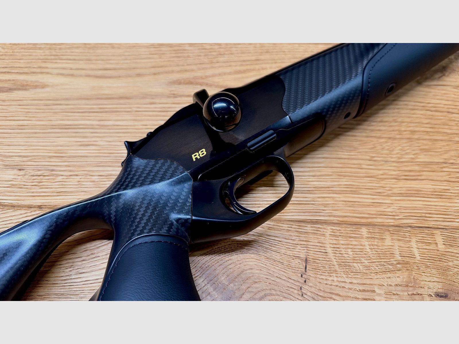 Die robusteste Blaser R8 Ultimate Carbon Leder der Welt! Alles aus DLC-beschichtetem Stahl