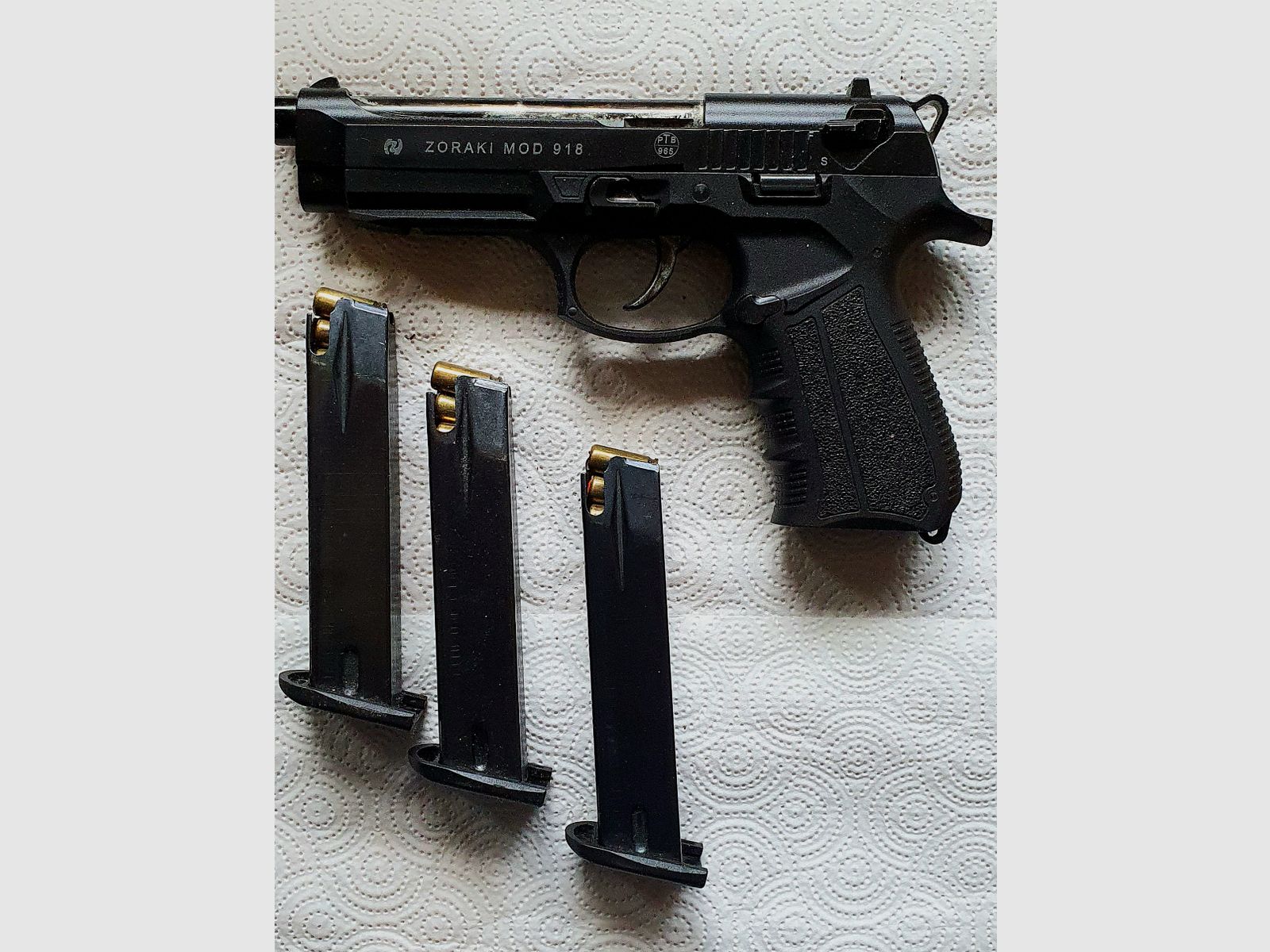 Zoraki 918  PTB Gas / Schreckschuß Pistole , 18 + 1 -schlüssig, 2 Zusatzmagazine+ Lederholster