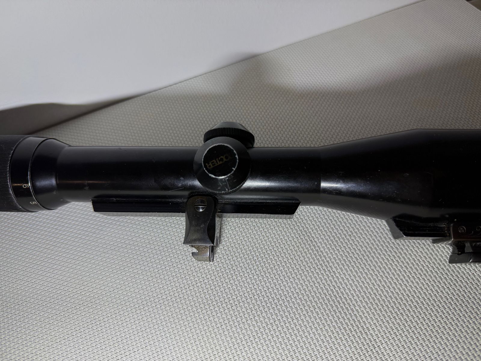 Telescopio Docter Optic 1,5-6x42