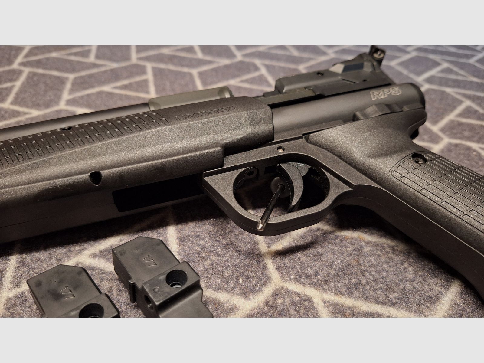 Umarex RP5 4,5 mm CO2 Pump Action mit 2x 5 Schuss Magazinen - Rarität!