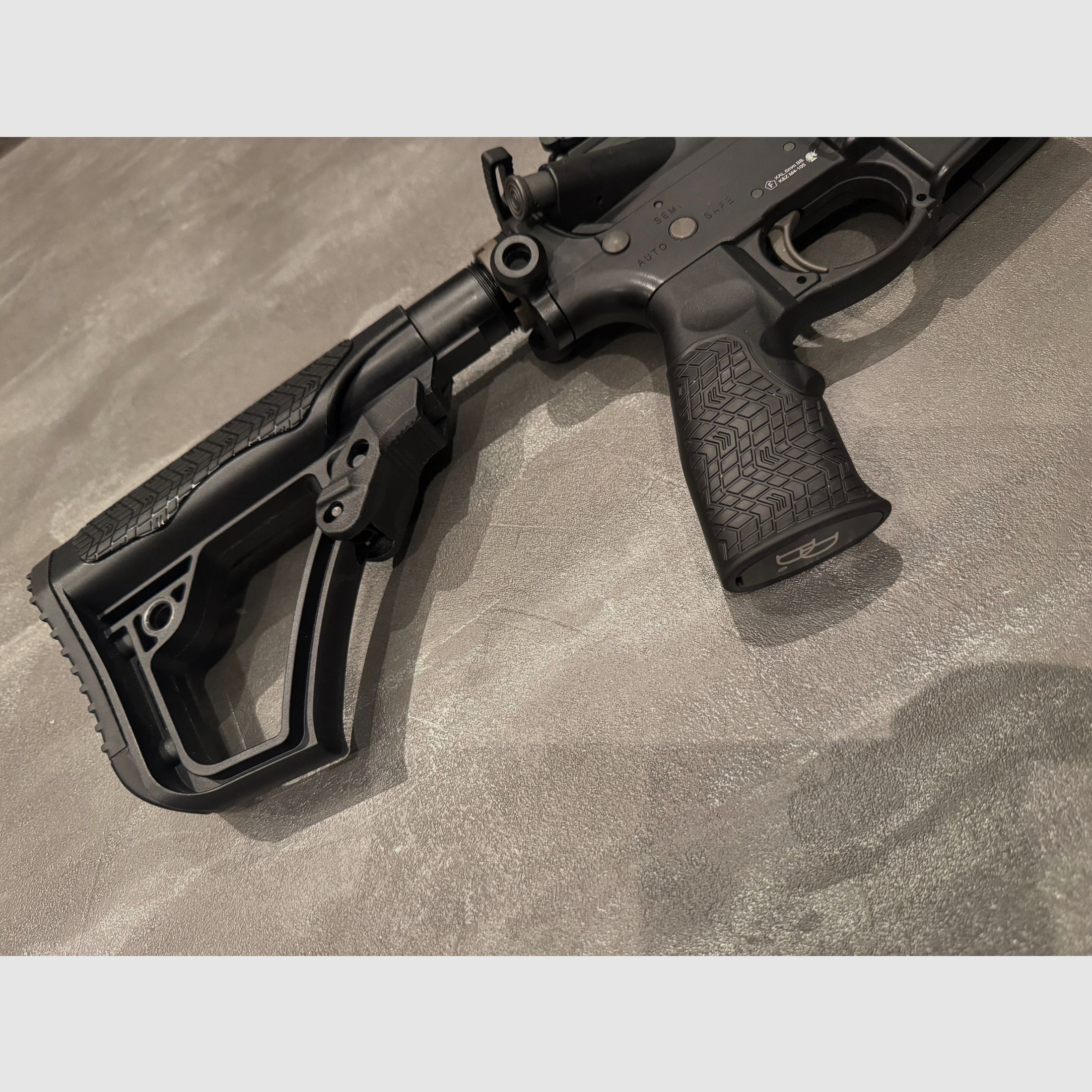 GHK Colt / Daniel Defense MK18 MOD1 Vollmetall Gas-Blow-Back 6mm BB Dualtone