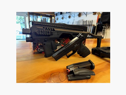 PISTOLE CZ P10C KALIBER 9X19 GEBRAUCHT