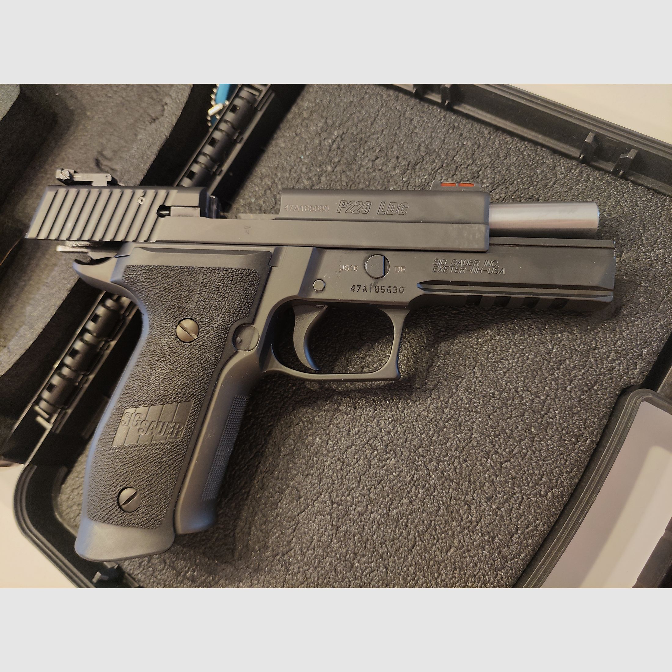 SIG Sauer P226 LDC TACOPS (USA)