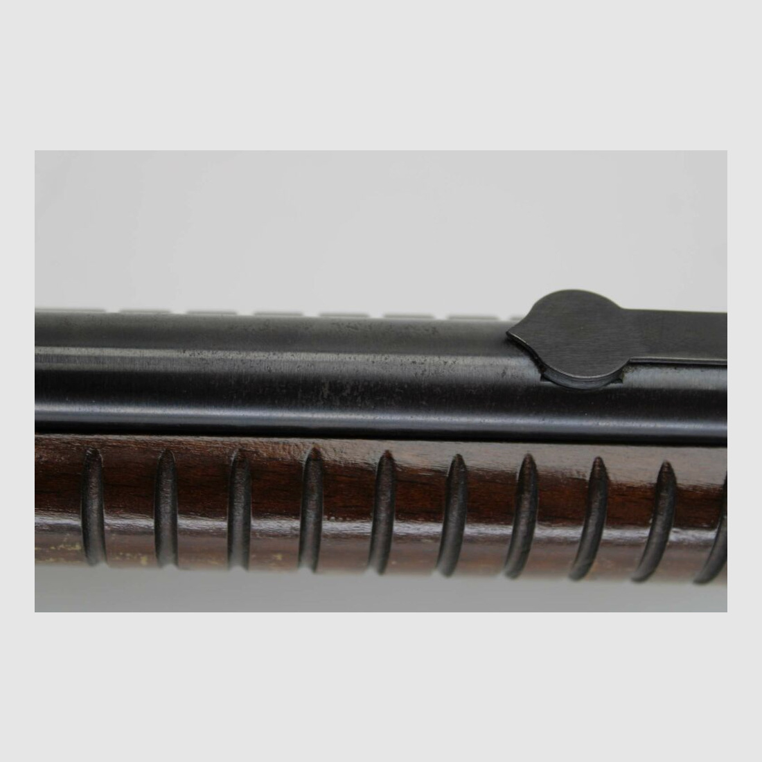 Vorderschafts herhalingsgeweer Erma EG72 .22lr
