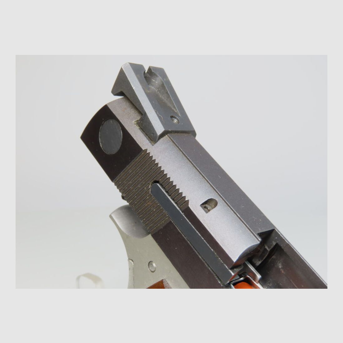 Smith & Wesson 745