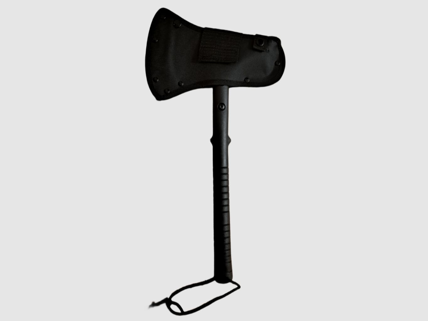 Hacha Tomahawk con martillo