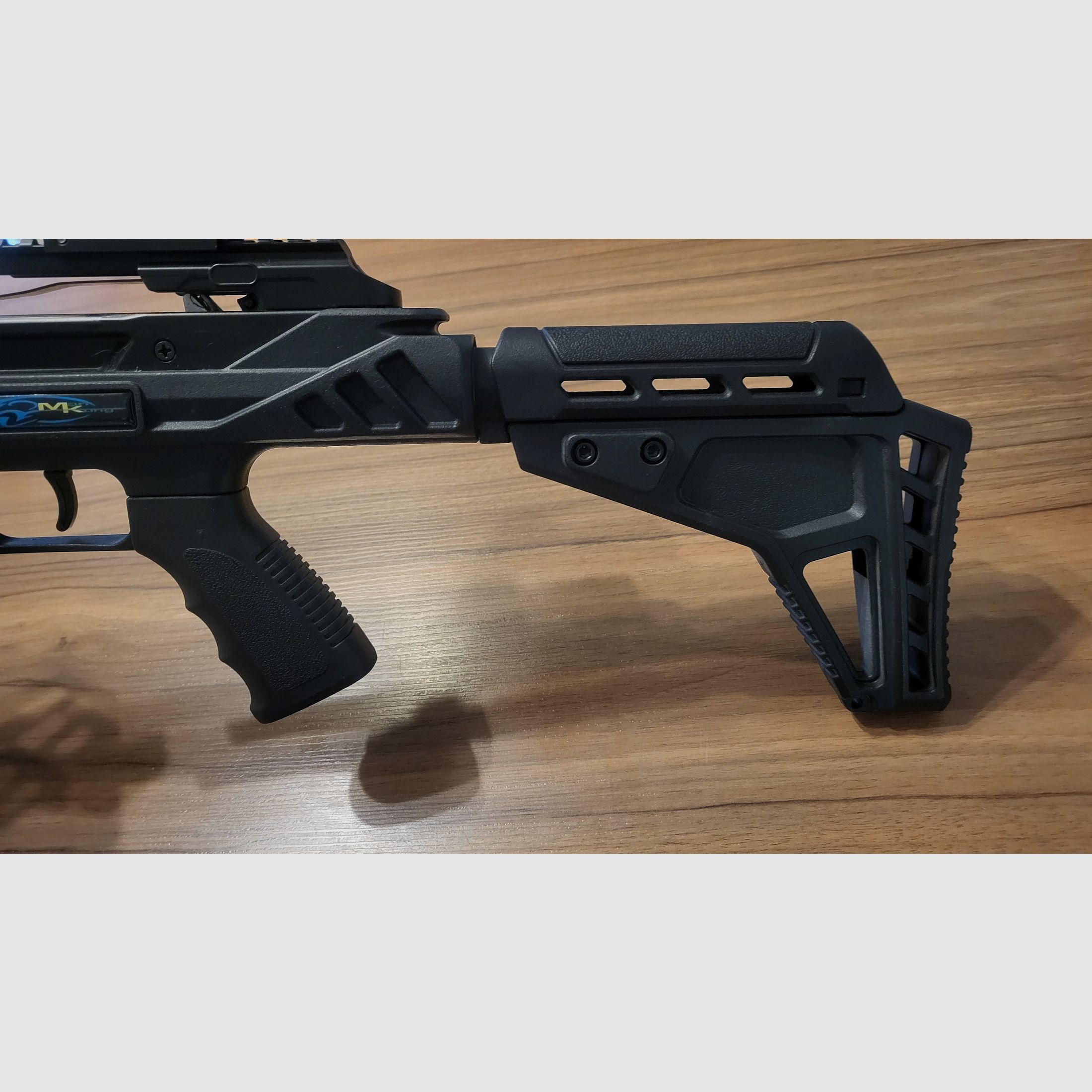 Man Kung MK-XB52 Stalker Compound-Armbrust | Red Dot | Spannhilfe | Bolzen | Top Zustand