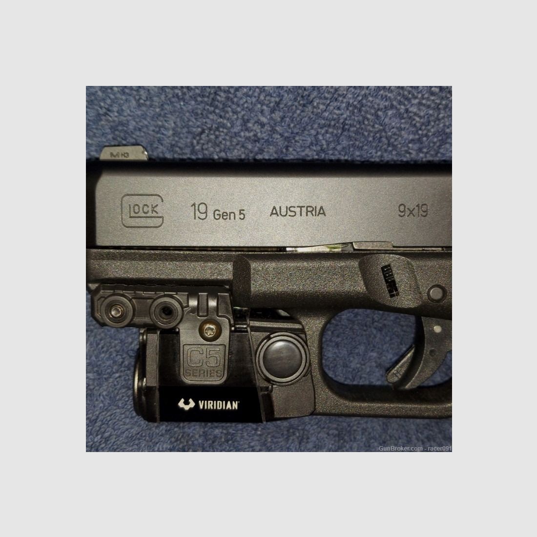 Glock 19