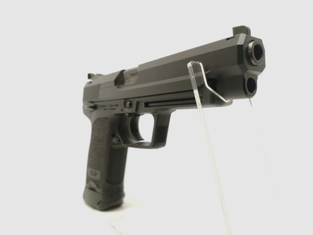 Heckler & Koch USP Expert